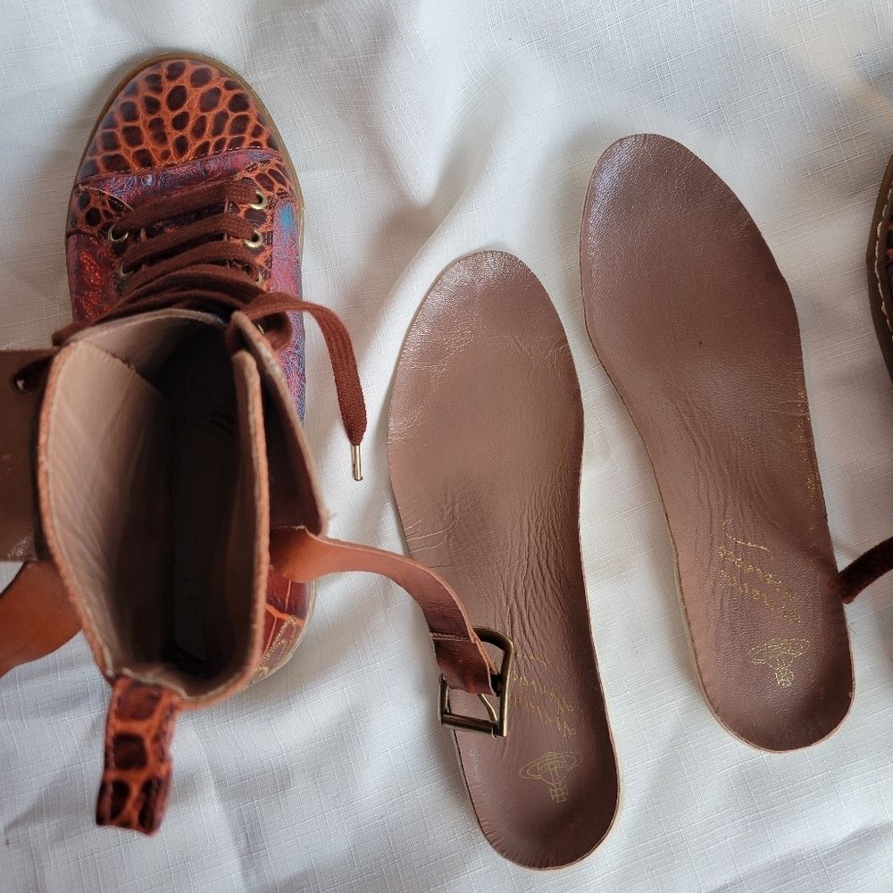 Vivienne Westwood Multicolor High-Top Sneakers - Picture 6 of 9